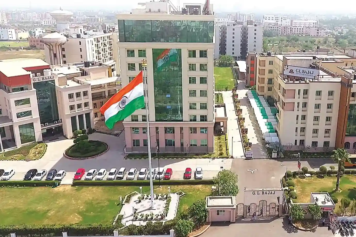 GL Bajaj Institute of Technology & Management